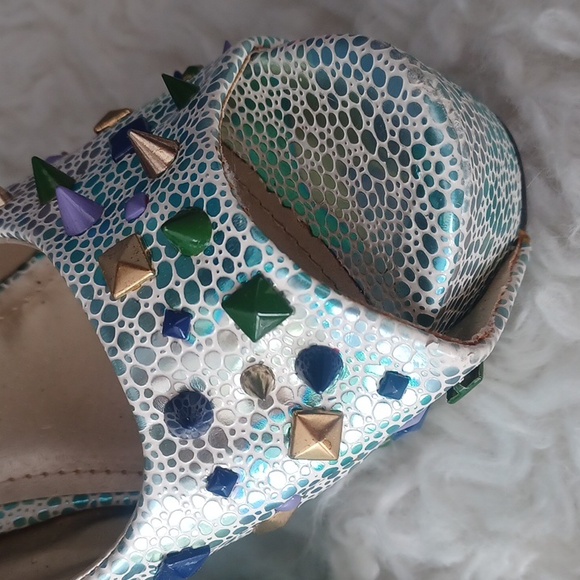 Dereon platforms - Picture 3 of 16